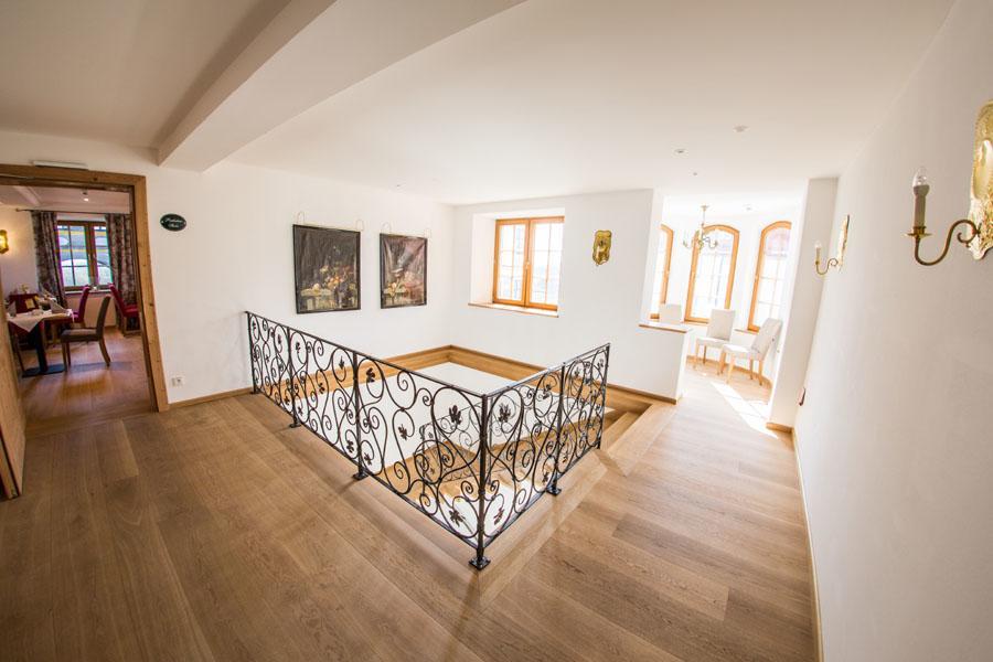 Hotel Schloss Leitheim Extérieur photo