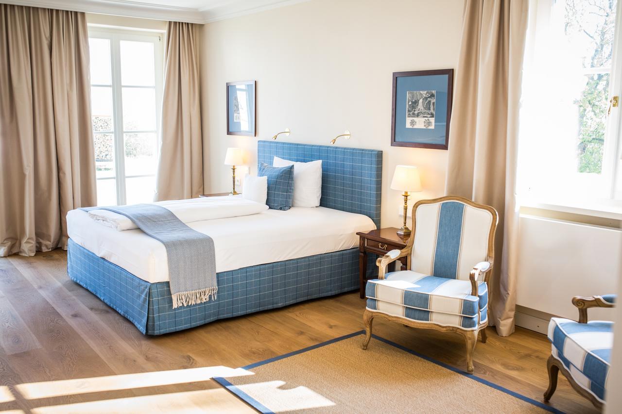 Hotel Schloss Leitheim Extérieur photo