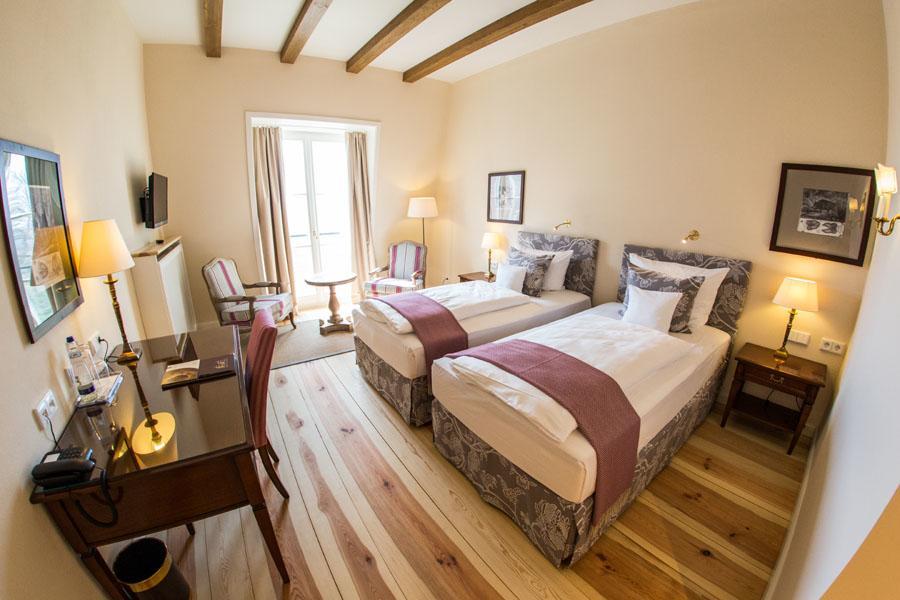 Hotel Schloss Leitheim Chambre photo
