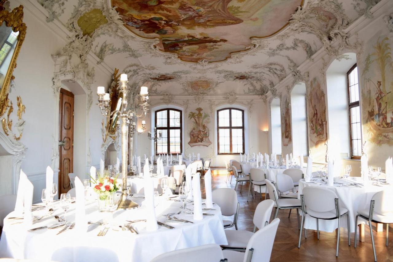 Hotel Schloss Leitheim Extérieur photo